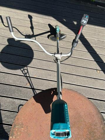 MAKITA grastrimmer DUR190U – semi-professioneel beschikbaar voor biedingen