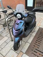 Custom Piaggio Zip Snorfiets 2008 met nieuwe accesoires, Fietsen en Brommers, Scooters | Piaggio, Ophalen, Zip, Zo goed als nieuw