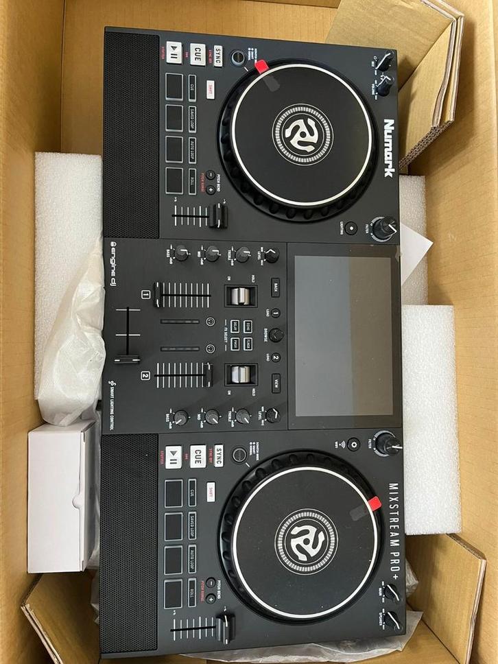 Numark Mixstream Pro Plus - All-in-one DJ Controller, Muziek en Instrumenten, Dj-sets en Draaitafels, Nieuw, Dj-set, Numark, Ophalen of Verzenden