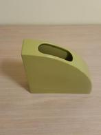 Geometrische vaas in olijfgroene keramiek (retro-midcentury), Gebruikt, Aardewerk of Porselein, Ophalen of Verzenden, Minder dan 50 cm