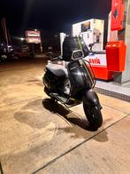 Vespa sprint full option, Fietsen en Brommers, Ophalen, Zo goed als nieuw, Overige typen, Vespa