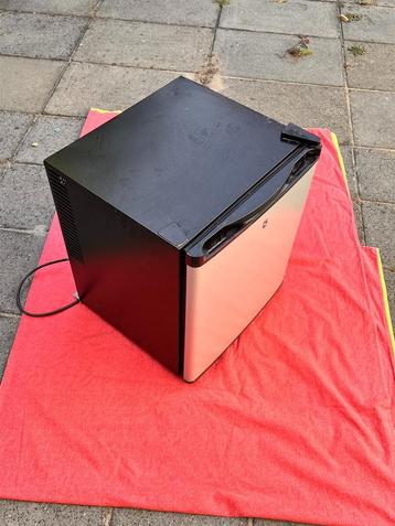 mini bar / koelkast beschikbaar voor biedingen