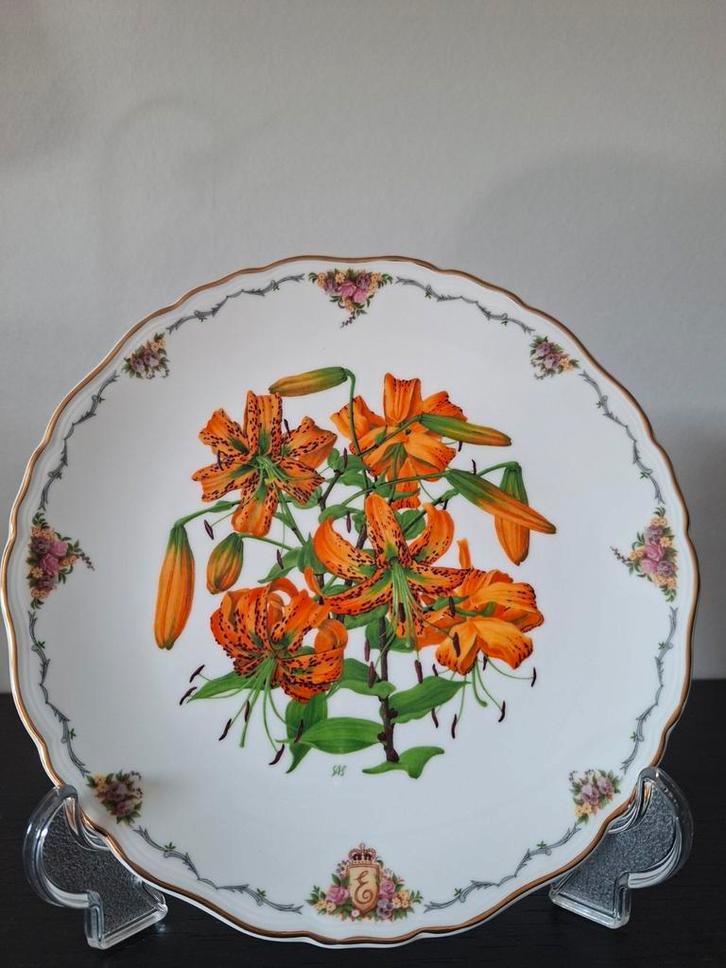 Royal Albert 'Tiger Lily' Bord - 1990, Antiek en Kunst, Antiek | Schalen, Ophalen