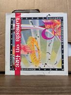 Siouxsie and the Banshees - Wheels on fire, 7 inch, Single, Ophalen of Verzenden, Zo goed als nieuw