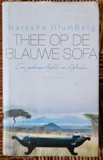 Thee op de blauwe sofa - Natasha Illumberg - Afrika - IGST, Boeken, Ophalen of Verzenden, Gelezen, Natasha Illumberg, Afrika