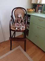 Kinderstoel als blikvanger, Huis en Inrichting, Stoelen, Ophalen, Bruin, Apart, Zo goed als nieuw