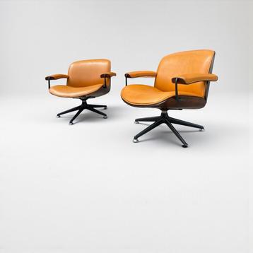 Ennio Fazioli lounge chair beschikbaar voor biedingen