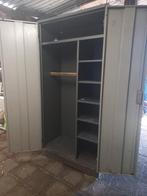 Zadelkast ijzeren paarden manege pension zeer netjes en ruim, Ophalen, Zo goed als nieuw