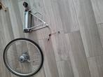 Fiets onderdelen werkende motor met wiel en band met accu, Fietsen en Brommers, Fietsonderdelen, Gazelle@, Algemeen, Overige typen