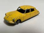 Lesney matchbox No.66 Citroen DS19 - yellow, black base, Hobby en Vrije tijd, Modelauto's | 1:87, Ophalen of Verzenden, Zo goed als nieuw