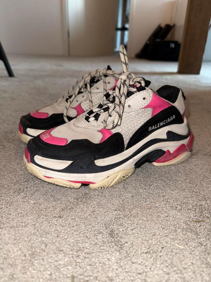 Originele Balenciaga Triple S Sneakers, Kleding | Dames, Schoenen, Zo goed als nieuw, Sneakers of Gympen, Roze, Ophalen of Verzenden