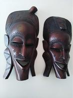 Set Afrikaanse maskers uit hout gesneden. Heel mooi., Ophalen of Verzenden