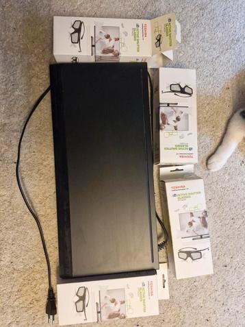 Toshiba Blu-ray Speler + 4 3D Brillen beschikbaar voor biedingen