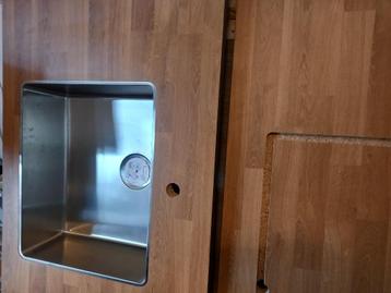 IKEA L-VORMIGE WERKBLADEN MET VRESJÖN SPOELBAK beschikbaar voor biedingen