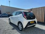 Toyota Aygo 1.0 VVT-i x Airco | Camera | Nieuwe APK, Voorwielaandrijving, Euro 5, Stof, Gebruikt