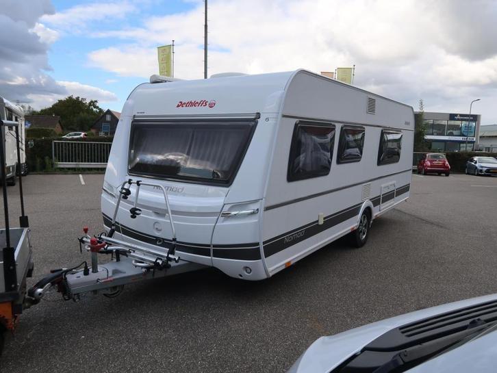 te koop dethleffs nomad 560 ret  2021, Caravans en Kamperen, Caravans, Particulier, tot en met 4, 1500 - 2000 kg, Rondzit, Dethleffs