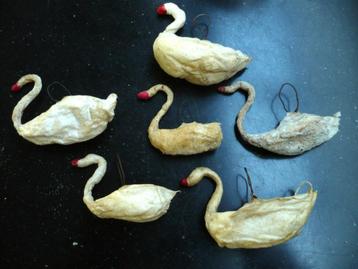 6x Oude feathertree wattenpopjes ZWAAN beschikbaar voor biedingen