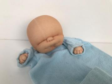 Vintage GOO GOO Kids baby handpop jaren 80 beschikbaar voor biedingen