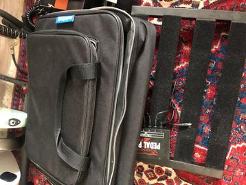 pedaltrain jr voodoo lab plus 2 power supply pedalboard tas beschikbaar voor biedingen