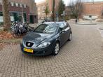 Seat Leon 1.6 75KW 2008 Grijs, Auto's, Origineel Nederlands, Te koop, Zilver of Grijs, 5 stoelen