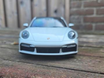 Porsche 911 Turbo S (992) White beschikbaar voor biedingen
