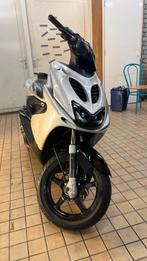 Yamaha aerox, Fietsen en Brommers, Scooters | Yamaha, Ophalen of Verzenden, Zo goed als nieuw, Tweetakt, Aerox