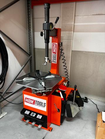 HDKTOOLS banden (de)monteer machine GRATIS BEZORGD AAN HUIS! beschikbaar voor biedingen