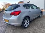 Opel Astra 1.4 Turbo 140pk/Automaat/Navi/Cruise-c/Climate-c/, Euro 5, 15 km/l, 680 kg, 4 cilinders