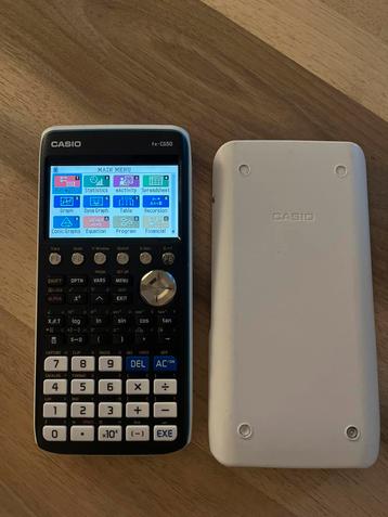 Grafische rekenmachine Casio fx-CG50 beschikbaar voor biedingen
