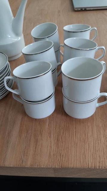 Compleet Pools thee en koffie servies Chodziez wit zilver  beschikbaar voor biedingen