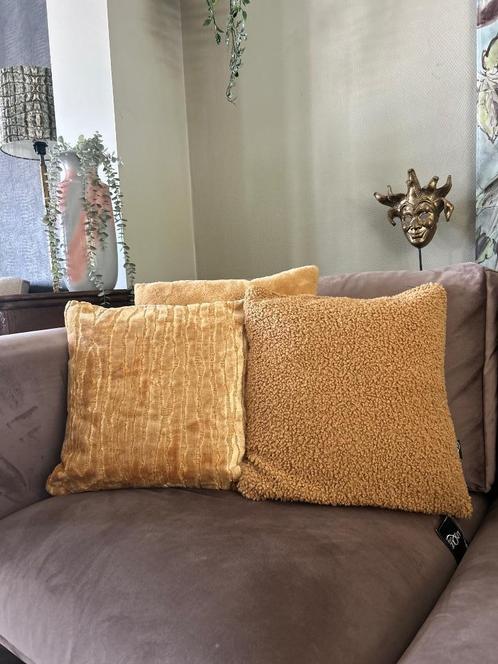 Sierkussen set Unique living oker geel, Huis en Inrichting, Woonaccessoires | Kussens, Nieuw, Geel, Vierkant, Ophalen of Verzenden