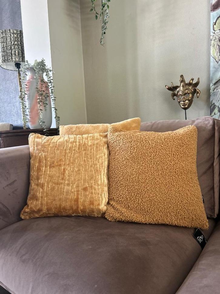Sierkussen set Unique living oker geel, Huis en Inrichting, Woonaccessoires | Kussens, Nieuw, Geel, Vierkant, Ophalen of Verzenden
