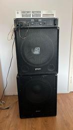 2 grote speakers + geluidsinstallatie & kabels, Muziek en Instrumenten, Ophalen of Verzenden, Zo goed als nieuw, Minder dan 500 watt