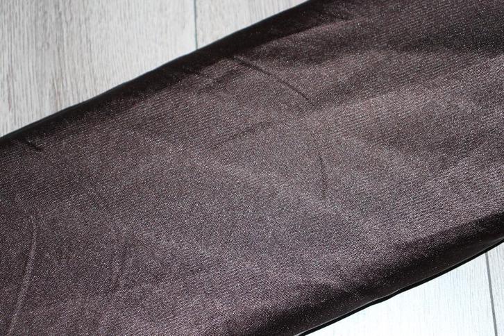 Charmeuse voering stof - uni donker bruin gekleurd #2782, Hobby en Vrije tijd, Stoffen en Lappen, Nieuw, Polyester, 120 cm of meer