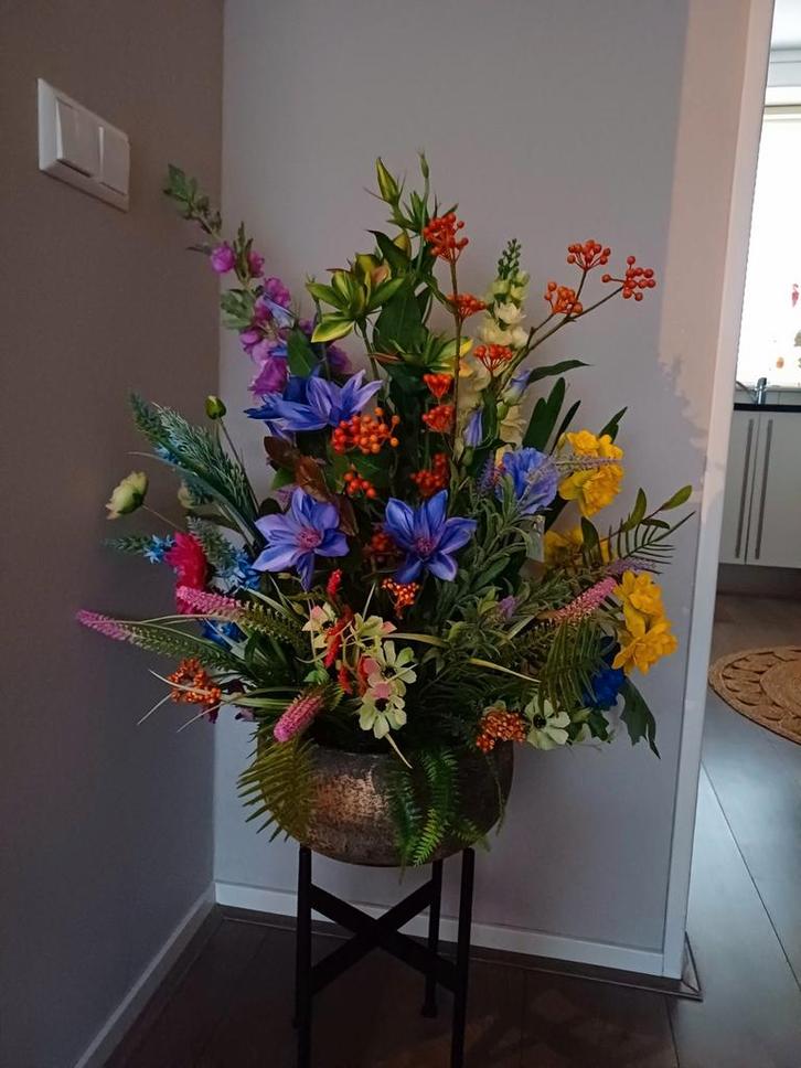 Prachtig Zijden Bloemstuk - Nieuw!, Huis en Inrichting, Woonaccessoires | Kunstplanten en Kunstbloemen, Nieuw, Binnen, Ophalen of Verzenden