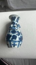 Chinees knobbel vaasje met salamander, Ophalen of Verzenden