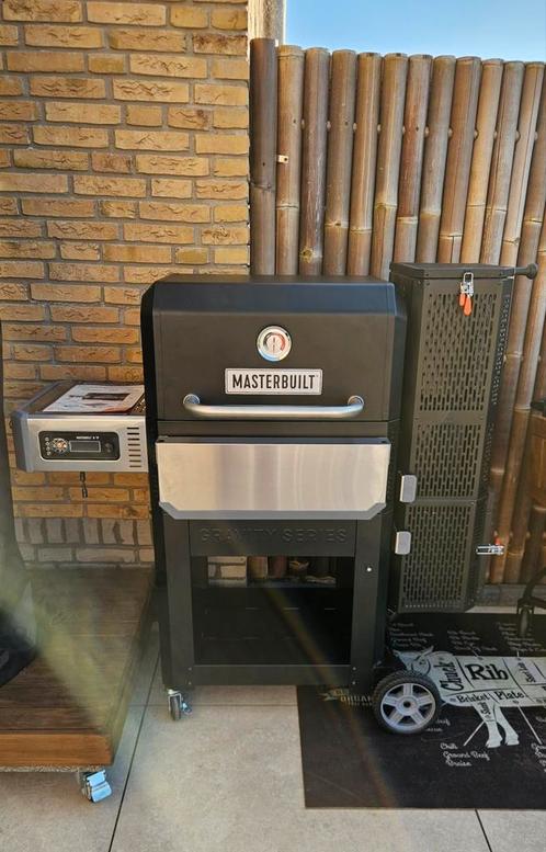 Masterbuilt Gravity 800 Nieuw! Gietijzeren bakplaat en hoes, Tuin en Terras, Houtskoolbarbecues, Nieuw, Met accessoires, Ophalen
