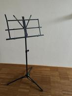 Zwarte, inklapbare muziekstandaard - Zo goed als nieuw, Muziek en Instrumenten, Standaards, Ophalen of Verzenden, Zo goed als nieuw