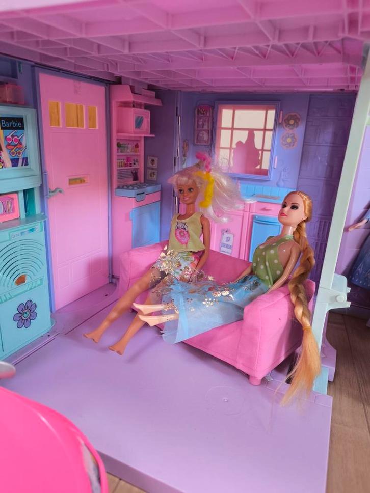 Vintage Mattel Barbie 2002 Dreamhouse, Kinderen en Baby's, Speelgoed | Poppenhuizen, Poppenhuis, Ophalen
