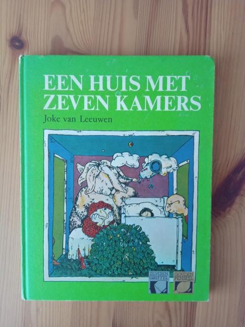 Een huis met zeven kamers, Boeken, Kinderboeken | Jeugd | onder 10 jaar, Gelezen, Ophalen of Verzenden