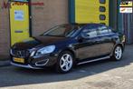 Volvo S60 2.0T Intro Edition Airco! Cruise Controle! Trekhaa, Auto's, Volvo, Euro 5, Stof, Zwart, 4 cilinders