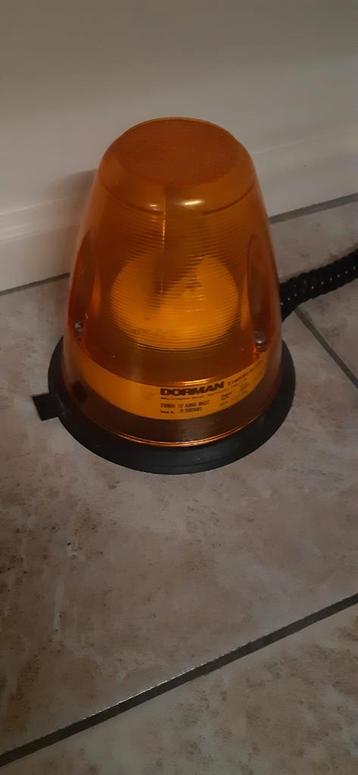 Dorman oranje zwaailamp .. beschikbaar voor biedingen