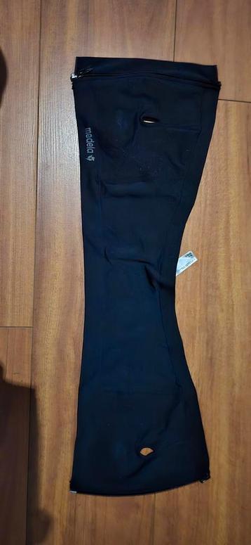 Golf BH - Medela beschikbaar voor biedingen