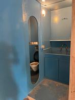 Tijdelijk toilet met douche en wastafel, Ophalen, Gebruikt