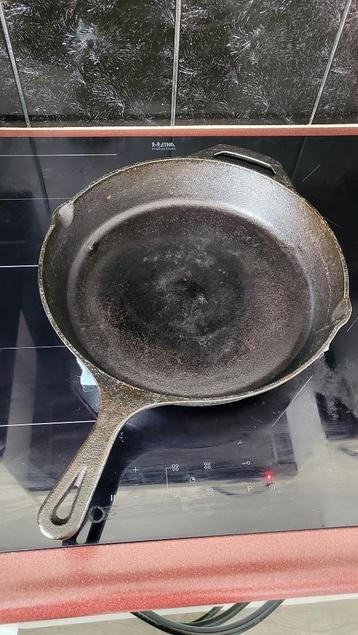 gietijzer pan 30cm beschikbaar voor biedingen