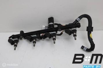 Brandstofrail met injectoren VW Scirocco FL 06K133681A beschikbaar voor biedingen