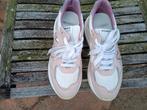 Womsh 38 hoge hak sneakers zgan, Ophalen of Verzenden, Zo goed als nieuw, Roze, Sneakers of Gympen