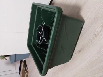 Kerstboomstandaard beschikbaar voor biedingen