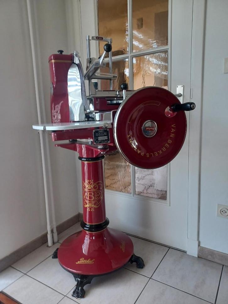 Van Berkel handsnijmachine type 115 Rood, Huis en Inrichting, Keuken | Keukenbenodigdheden, Nieuw, Ophalen