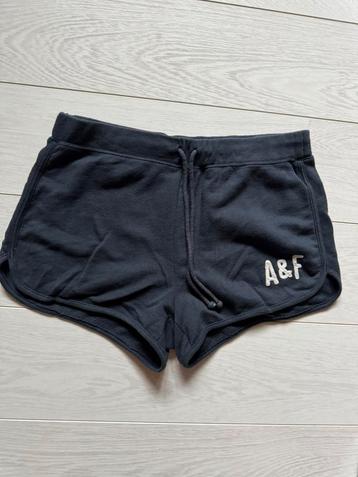 Abercrombie & Fitch korte broek S high waist beschikbaar voor biedingen